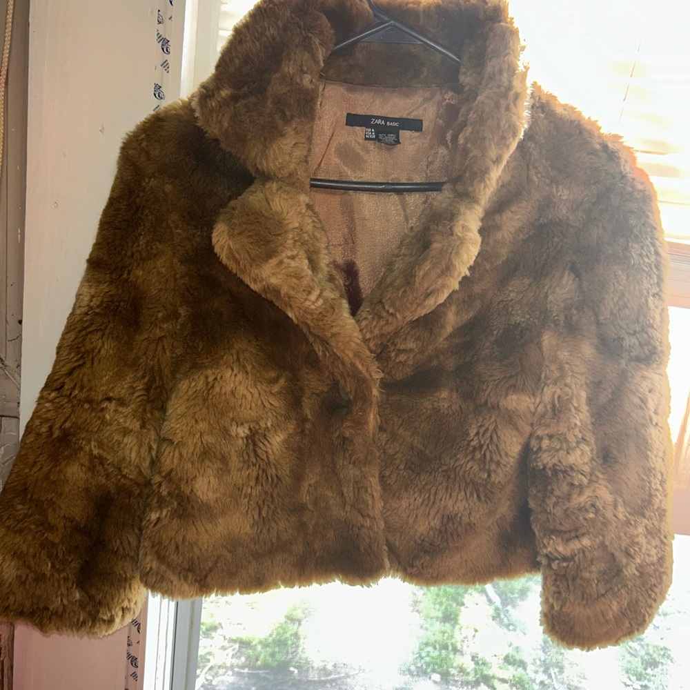 Zara Women’s Brown Faux Fur Jacket
